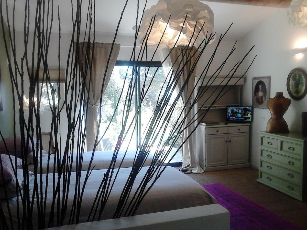 La Maison De Charlie Vaugines Zewnętrze zdjęcie